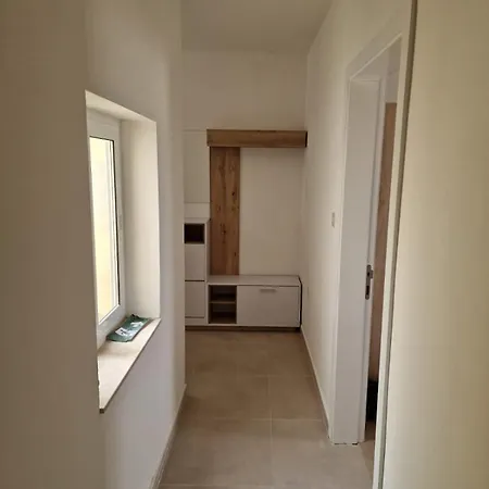Sky 2 Apartment